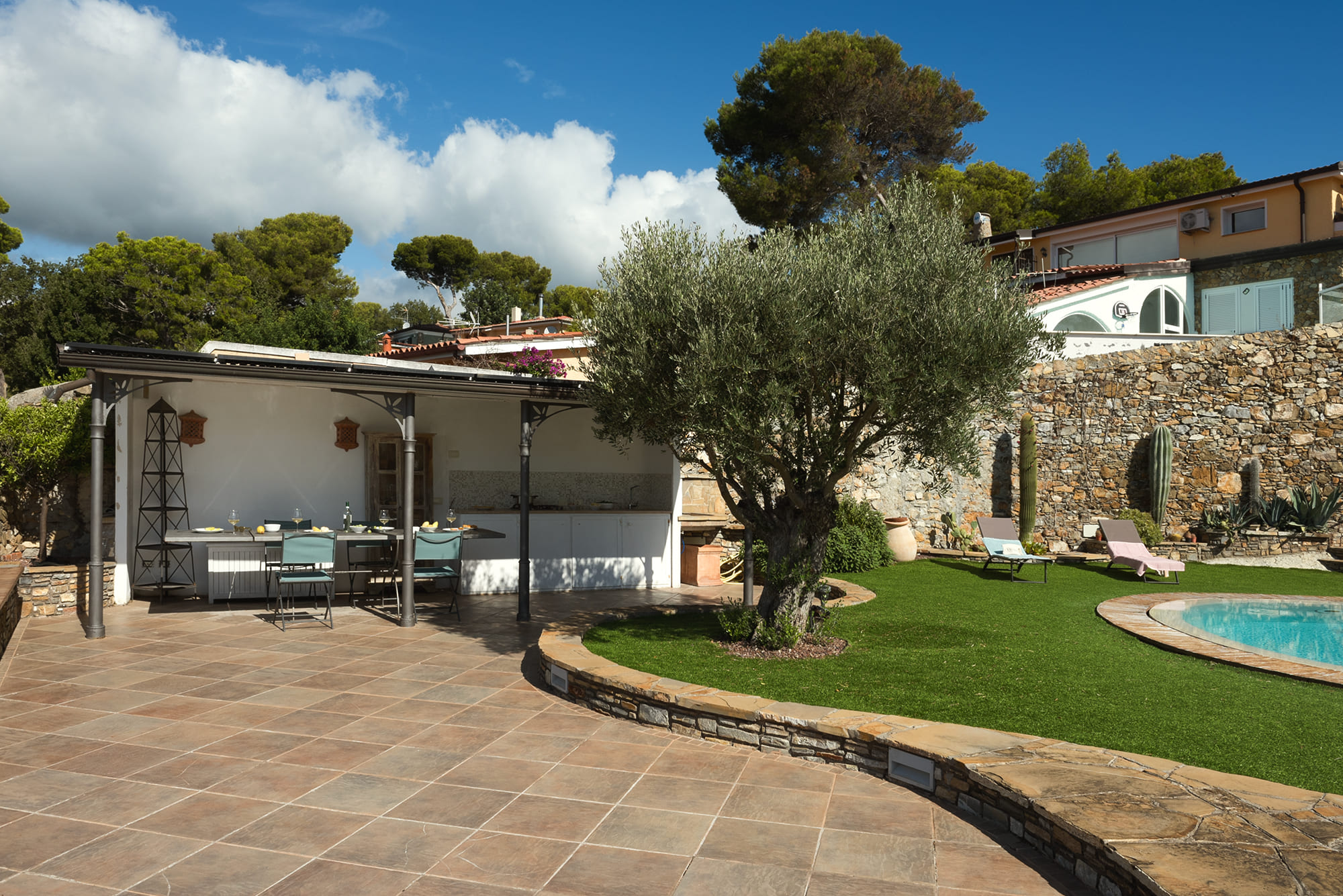 villa con piscina andora-4